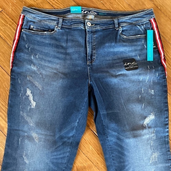 Nwt International Concepts INC Plus Size Red Racing Stripe Ankle Jeans s… - Picture 5 of 8